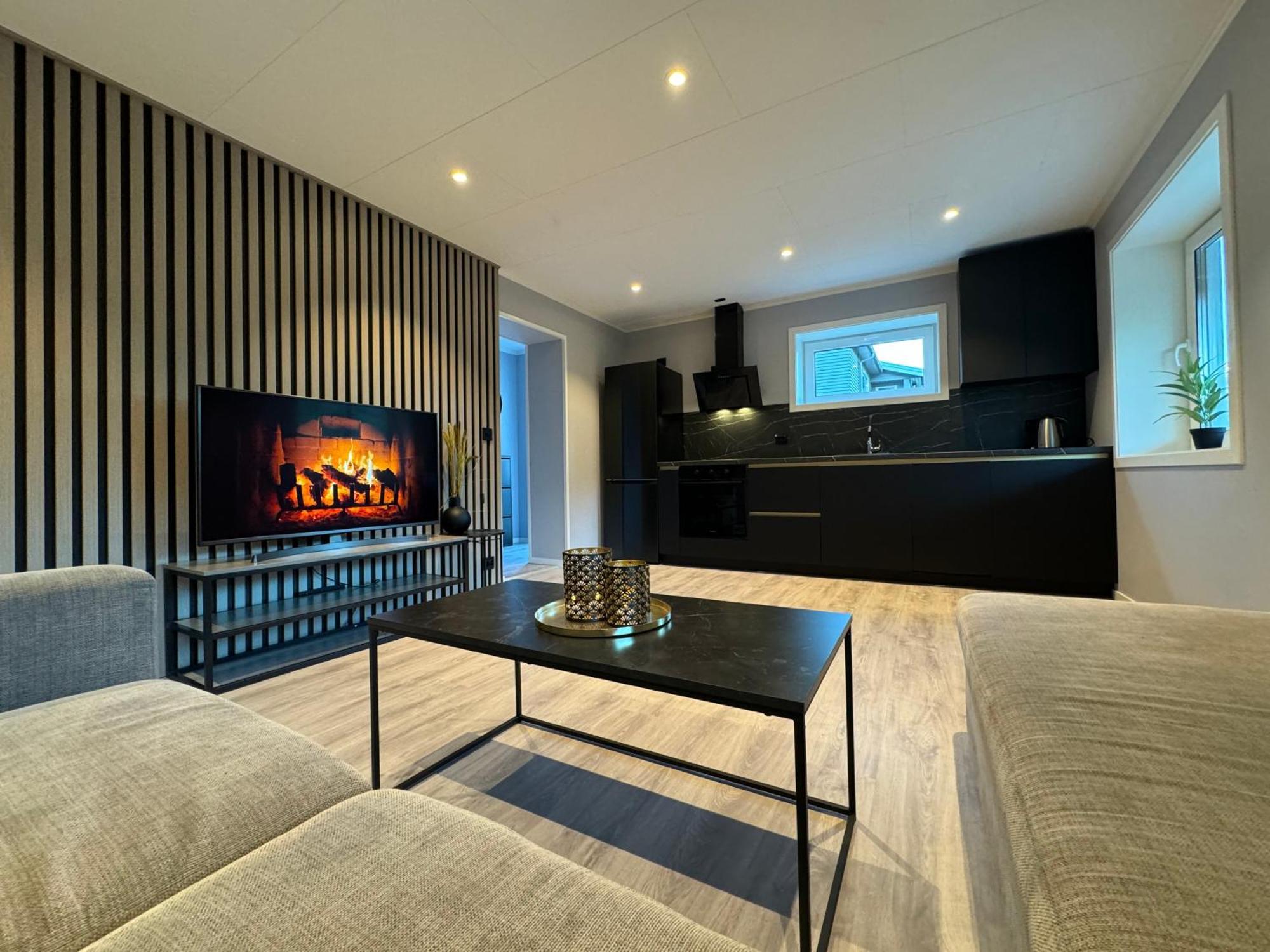 Dalen Apartment Stranda  Eksteriør billede